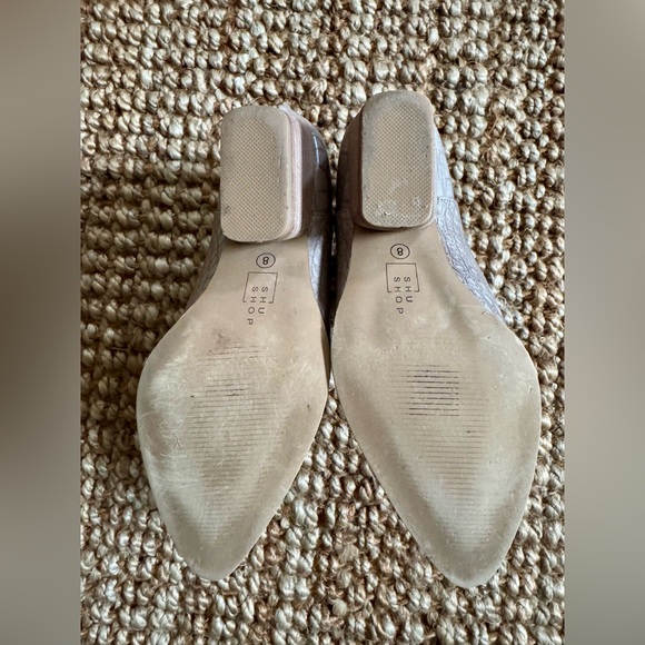 ShuShop Light Taupe Croc-Embossed Pointed Toe Ankle Booties - Picture 8 of 8